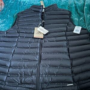 ZeroXposur Women's Black Puffer Vest